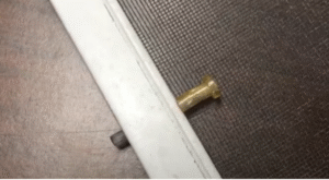 Window Screen Plunger Latch Pins with White Caps, 25 Pack - Image 9